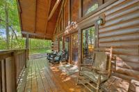 Gray Fox Den Theater & Arcade, Hot Tub, Views - B&B Gatlinburg