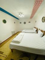Posto Letto in Dormitorio per 4 Persone