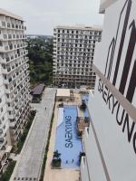 condo with WiFi Swimming pool - B&B