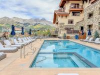Forbes 5 Star Luxury Hotel - 1 Br Ski-in Ski-out Residence in Mountain Village Colorado - B&B Telluride