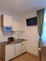 Standard Single Room with Shower