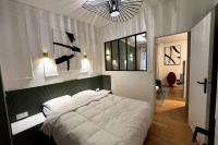Arc de Triomphe | Champs Élysées - Magnifique T2 - B&B París