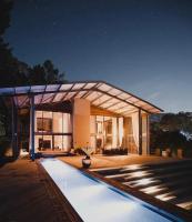 Private Nature Estate with Views Gym Pool Wifi - B&B