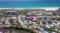 Beach Rd, 300ft to Beach Access & 500ft to Siesta Key Village, Studio - B&B Siesta Key