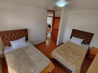 Tweepersoonskamer met Gedeelde Badkamer