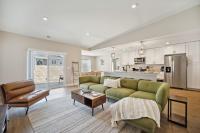 Pet-Friendly Condo in Traverse City - Bed and Breakfast Williamsburg