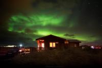 One-Bedroom Apartment with Hot Tub