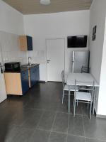 Chambre Triple avec Salle de Bains