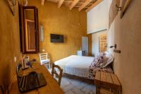 Double or Twin Room with Private Bathroom