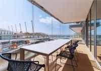 Luxury Waterfront Apartment - Ferienwohnung Genua