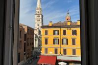 Lussuoso appartamento con vista Ghirlandina - B&B Modena
