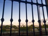 Boho Chic River Side Apartment - B&B Sevilla