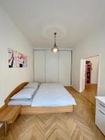 Nikki's vintage apartment in old town - B&B Košice