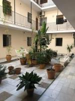 Sevilla San Bernardo apartamento - B&B