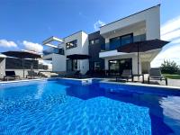 Fantasy Daydream Mansion - B&B Novalja