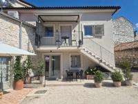 Grotta Apartment - B&B