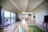 4 Mi to Beaches Honolulu Hideaway with Views! - Bed and Breakfast Honolulu