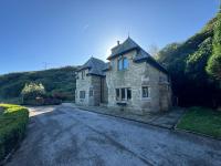 Cosy 4-Bed Cottage - Scenic Retreat Aga & WiFi - B&B