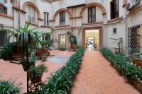 Vatican Museums Art Apartment - B&B