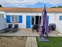 Maison a 150 m de la plage de Bretignolles sur mer - B&B
