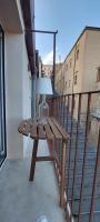 Attico con balcone sulla Scalinata di Caltagirone, con vista mozzafiato, cucina attrezzata e ottima connessione Wi-Fi - Ferienwohnung