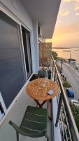 Sea View Modern 2BR Top Floor on Nea Chora Beach - B&B Chania