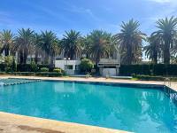 The hidden oasis, steps from the beach and pool - Ferienwohnung Fedala