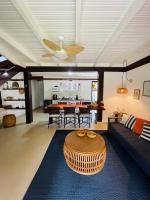 Casa em condomínio fechado com estrutura completa - Chambres d’hôtes Búzios