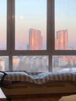 Игоря Шамо бульвар, 15 Апартаменты Левобережная МВЦ Русановка - Chambres d'hôtes Kiev