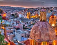 Guanajuato Centro quiet 3-story home with great views - B&B
