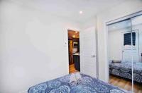 Elegant 3BDR in Heart Of Plateau 8B - Bed and Breakfast Montréal