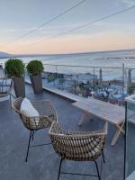 Habitación Doble Deluxe con balcón y vistas al mar