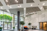 Zeenat Apartment with Balcony and Parking - B&B Budapest