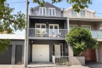 Spacious Middle Park Townhouse, Sleeps 6, Bayside - B&B Melbourne