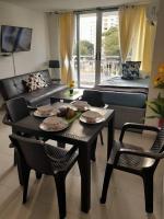 Apartamento en El Rodadero con piscina y jacuzzi - B&B Santa Marta