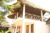 Raphy Home - Bed and Breakfast Nungwi