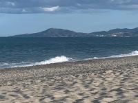 Le Corail Grand studio Vue mer avec loggia - Plage et port à 5 min à pied - parking privatif - Draps et ménage inclus - Bed and Breakfast Saint-Cyprien