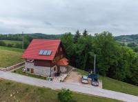 Apartment Stone and Wood - B&B Slunj