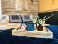 Acorn Hideaways Canton Rustic Old West Frontier Suite - Ferienwohnung