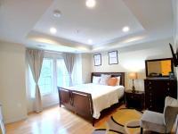 Luxurious & Comfy Private Room in DC - B&B