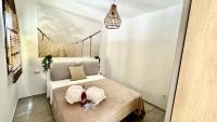 One-Bedroom Apartment with Garden