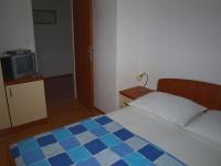 Appartamento con 1 Camera da Letto e Balcone, Vista Giardino