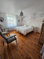 Maison historique du XVIIIème siècle - B&B Mouzay