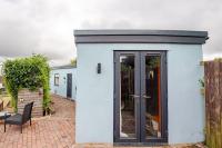 TheFunkyPigsty - B&B Coleford