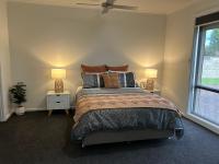 7 Starline Place - B&B