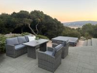 Six-Bedroom House - B&B San Luis Obispo