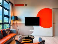 JQ Tower 2 Urban Orange Aesthetic - B&B