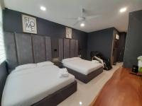 BA747 Cool - Riverine Diamond Kuching - B&B