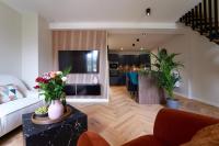 Le Nid Suspendu-insolite-GARAGE-wifi-Clim - Bed and Breakfast Toulon