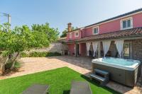Idyllisches istrisches Steinhaus mit Whirlpool, Tischtennis, Grill und klimatisierten Schlafzimmern - Chambres d'hôtes Poreč